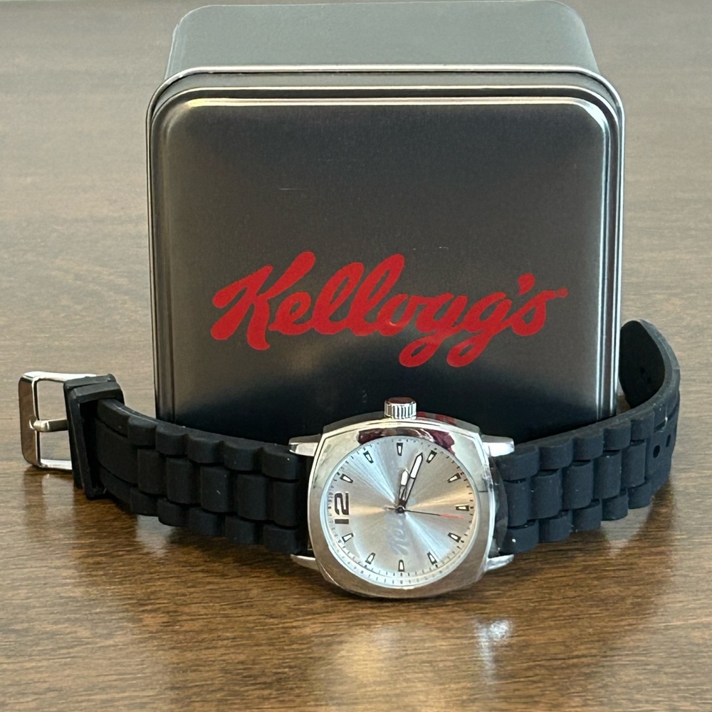 KELLOGG'S REMIX BY FOSSIL WATCH AND METAL BOX ~ NEW